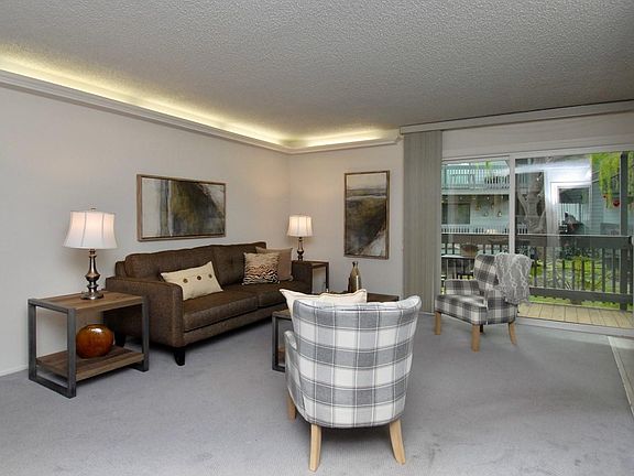 3rd image of 4283 George Ave APT 2