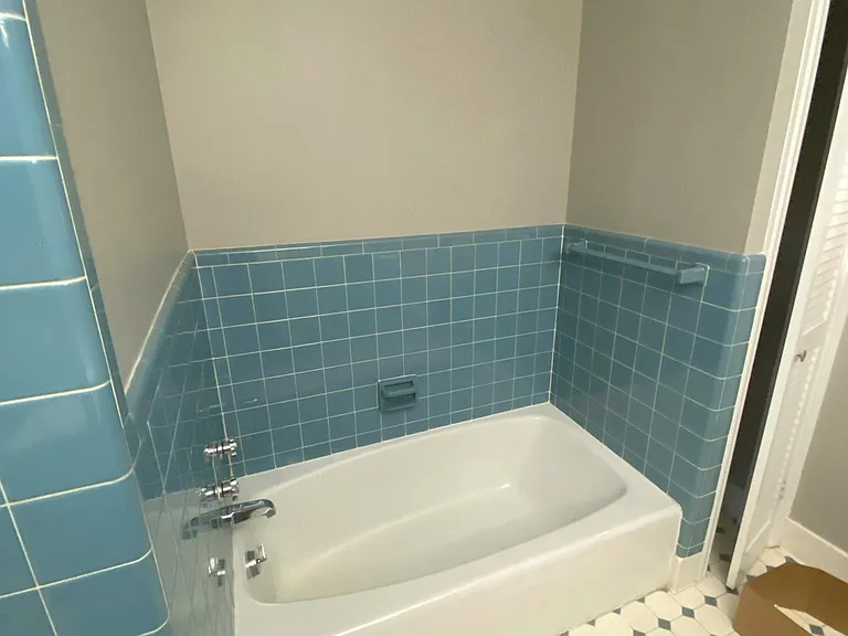2400 E Blackstock Rd — Photo 11