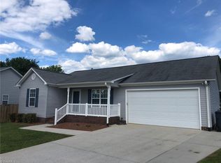 584 Stella Blue Ct, Kernersville, NC 27284