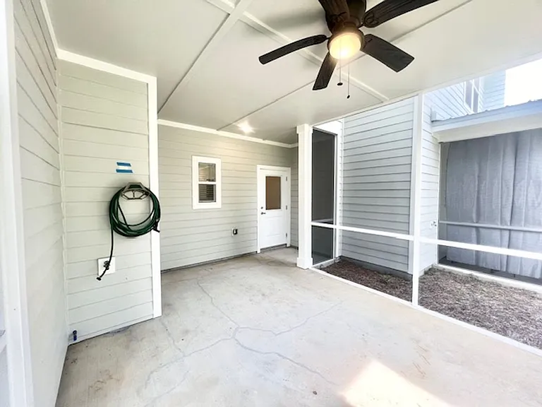 107 Date Palm Ln — Photo 19