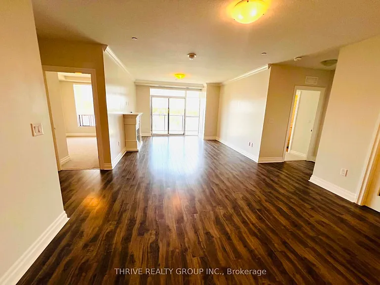 260 Villagewalk Blvd #707 — Photo 15