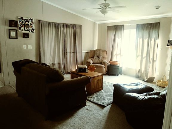 Living room 2