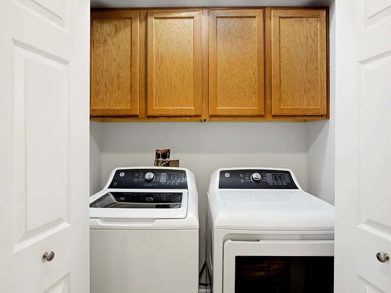 3329 Apple Blossom Ln — Photo 8