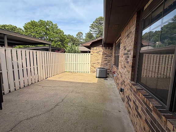 3rd image of 109 Indian Hills St APT A2