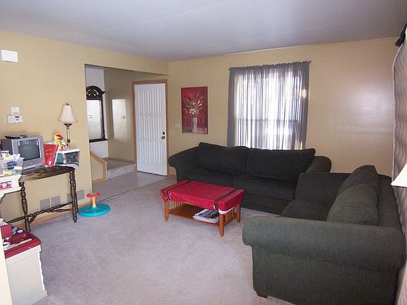 2nd image of 1044 Hampton Hbr #1044