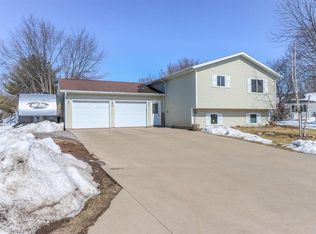 1403 E Fillmore St, Marshfield, WI 54449