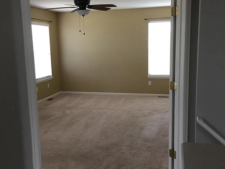 4595 Elizabeth Ln — Photo 16
