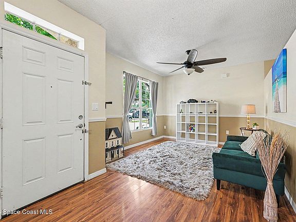 2nd image of 1472 Kodak Dr