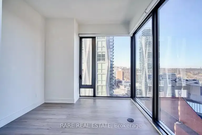 8 Cumberland St #1408 — Photo 7