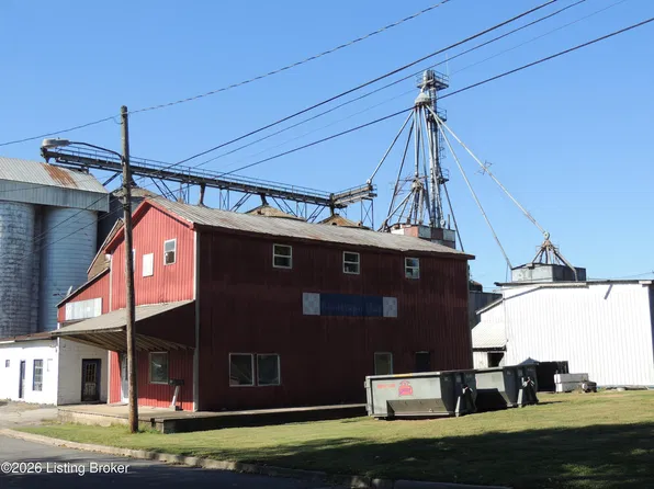 204 W Muir Ave, Bardstown, KY 40004