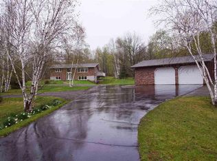 5182 Jean Duluth Rd, Duluth, MN 55803