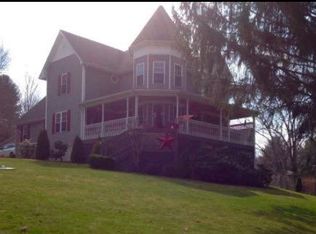 122 Plumley Ln, Daniels, WV 25832