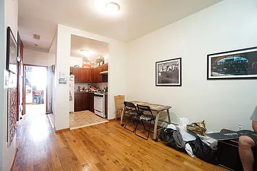 Rented by Rennit Inc.