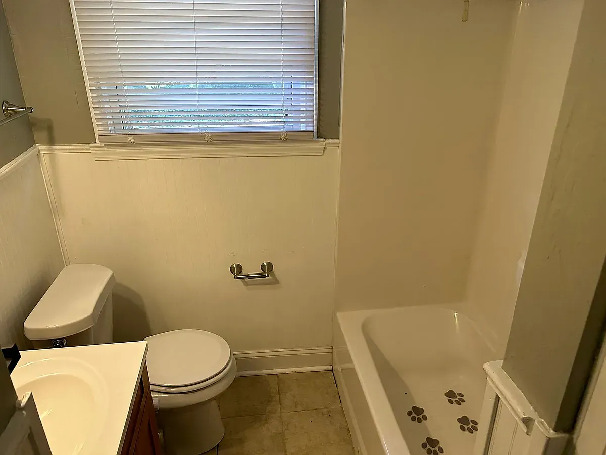 3 bed, 920 sqft, $1,750 — Photo 4