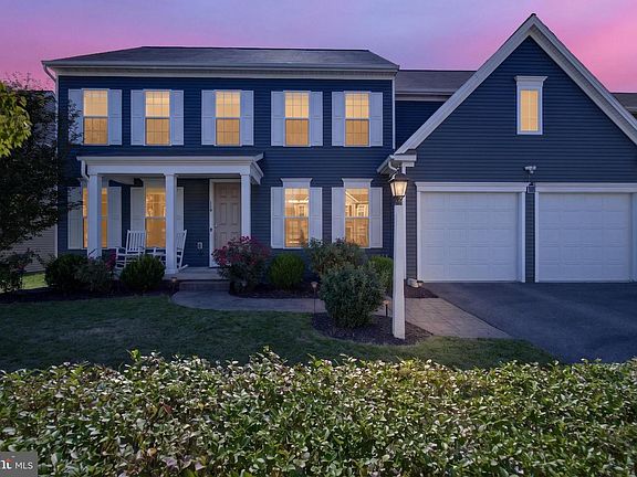 2nd image of 110 Bittersweet Ln