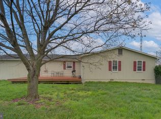 89 Rippon Pl, Charles Town, WV 25414