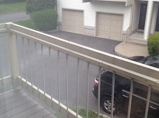 2302 Privet Way, Basking Ridge, NJ 07920