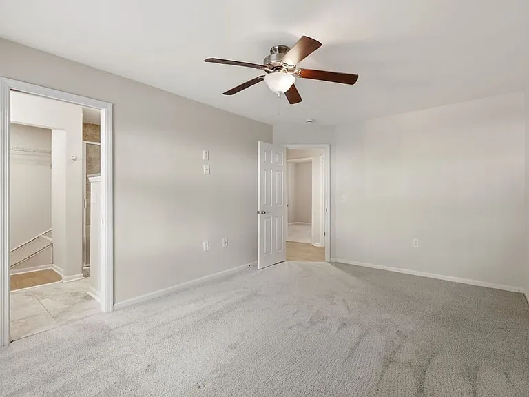7733 Falcon Rest Cir — Photo 23