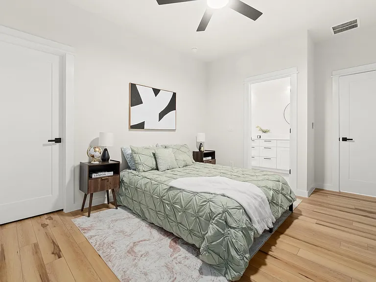 2309 Montopolis Dr #1 — Photo 33