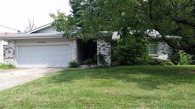 1st image of 102 Golf Cart Dr