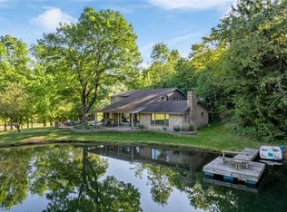 6167 Harmony Valley Rd, Newcomerstown, OH 43832