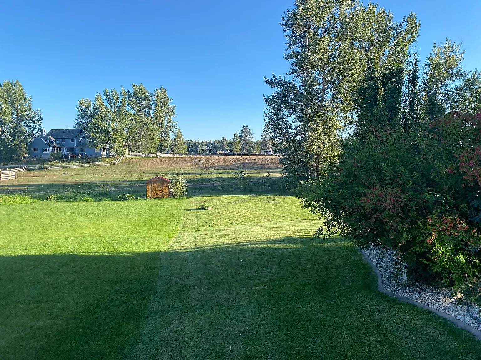 323 Maroon Ct — Photo 2