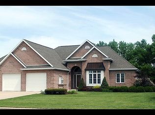 2187 Palmer Dr, Green Bay, WI 54311