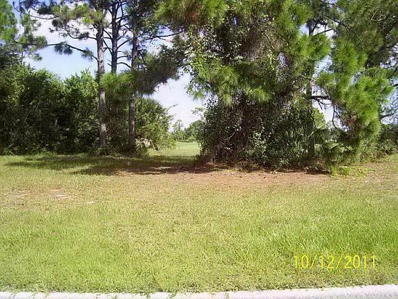 2nd image of 3213 Bent Pine Dr