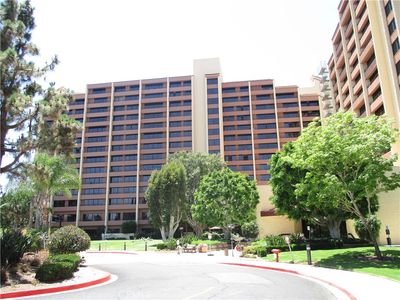24055 Paseo Del Lago UNIT 1052, Laguna Woods, CA, 92637