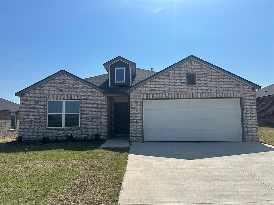 1st image of 1106 Newcastle Farms Dr