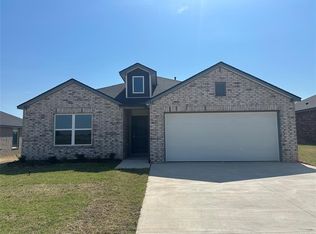 1106 Newcastle Farms Dr, Newcastle, OK 73065