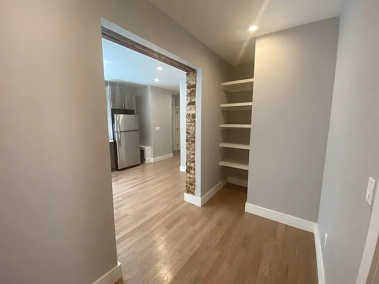 569 W 192nd St #3F — Photo 8