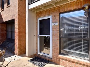 30 Dudley Ct, Bethesda, MD 20814