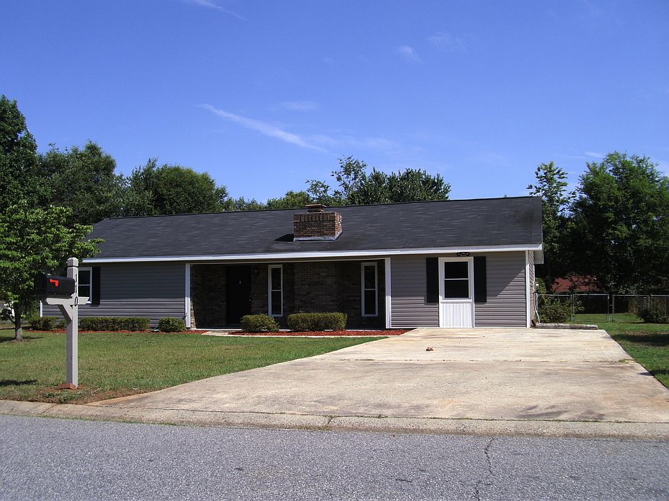 1st image of 110 Sun Valley Dr