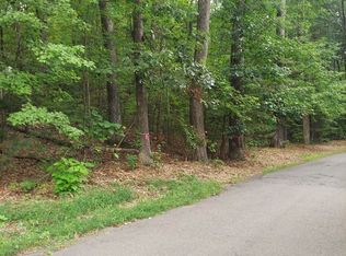 1005 Park Hill Rd, Northampton, MA 01062