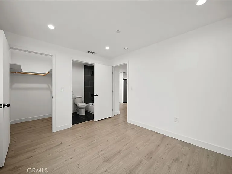 169 S Hoover St — Photo 11