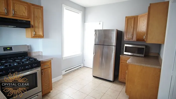 125 W 23rd St — Photo 12