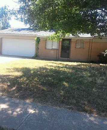3rd image of 211 S 185th Ave E
