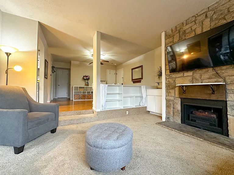 1410 Westbrooke St — Photo 2