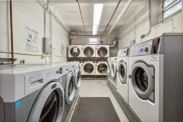 Sold by Remax Edge | media 36