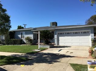 8919 Ranchito Ave, Panorama City, CA 91402