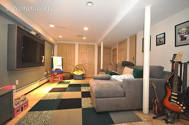 Rented by Corcoran | media 6