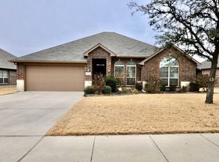 2212 Caroline Dr, Weatherford, TX 76087
