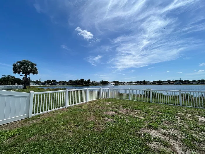 12627 Lake Vista Dr — Photo 18