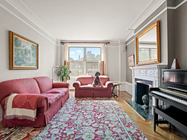 255 West 84th Street image 2 of 22