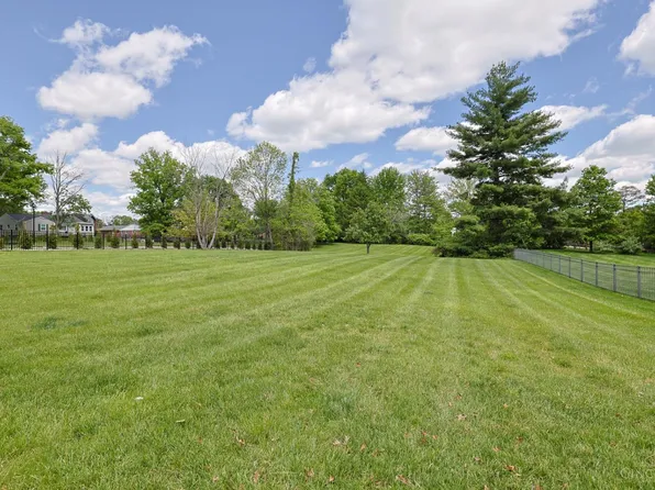 10380 Deerfield Rd, Cincinnati, OH 45242