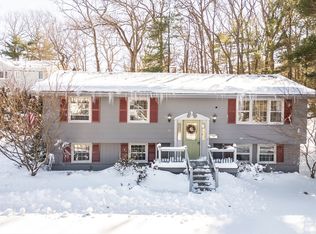 23 Hamilton Rd, Peabody, MA 01960