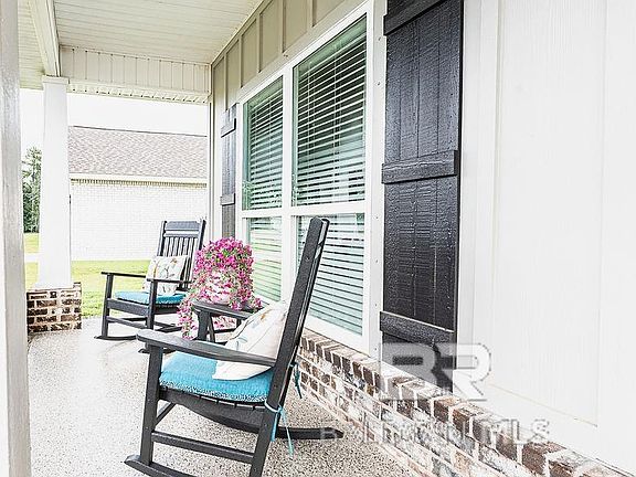 4th image of 31110 Semper Dr