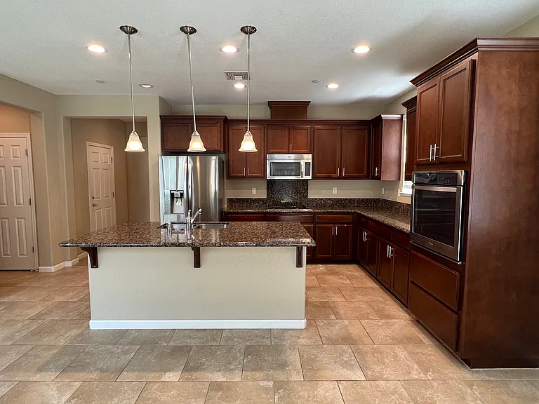 864 Jesse Martinez Dr — Photo 3