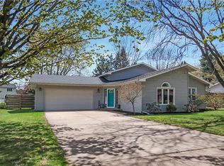 4713 Palmer Ln, Eau Claire, WI 54701